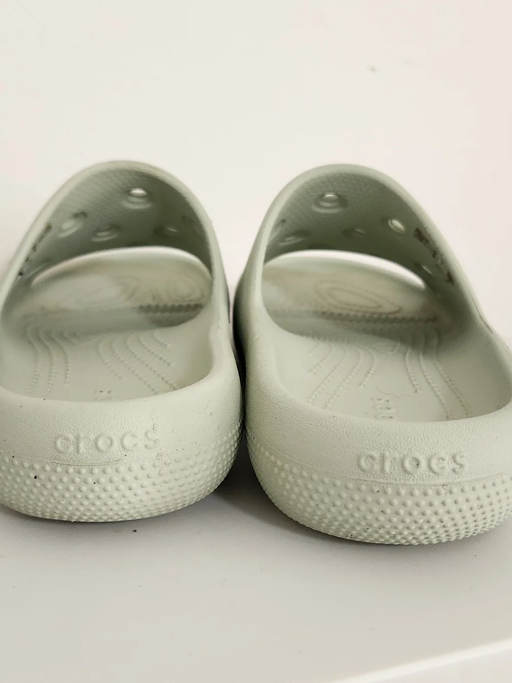 Crocs Pale Green Slide Sandals Size 7